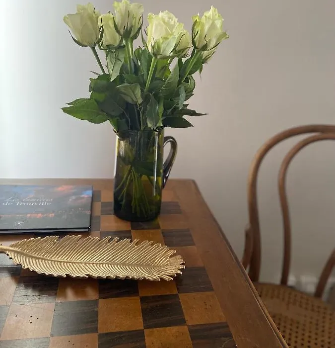 Flowers By Yasmine Trouville-1